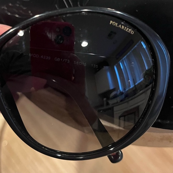 Versace Women’s Medusa 4239 GB1/T3 Sunglasses - Picture 6 of 11